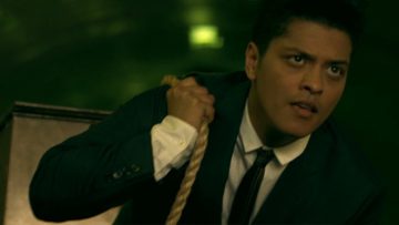 Bruno Mars – Grenade (Official Music Video)