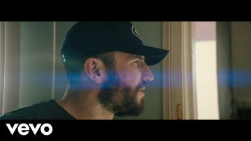 Sam Hunt – Hard To Forget (Official Music Video)