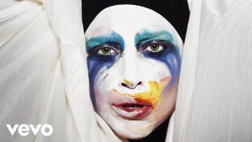 Lady Gaga – Applause (Official Music Video)