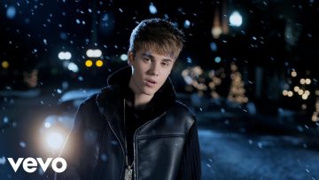Justin Bieber – Mistletoe 