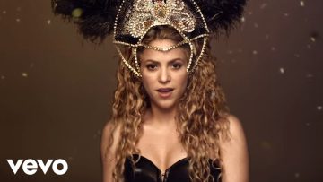 Shakira- La La La (Brazil 2014) ft. Carlinhos Brown